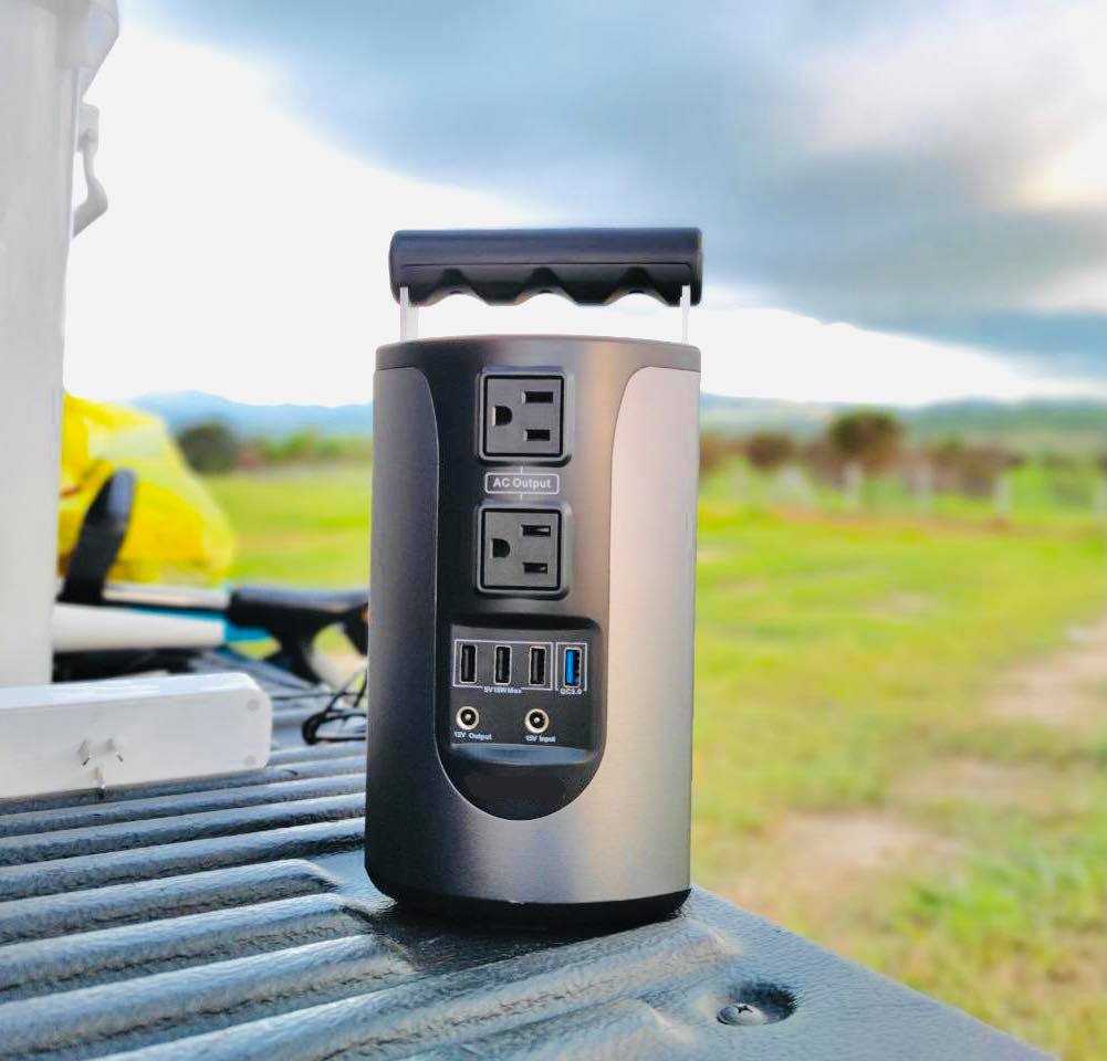 200W Power Station can use (AC/DC)